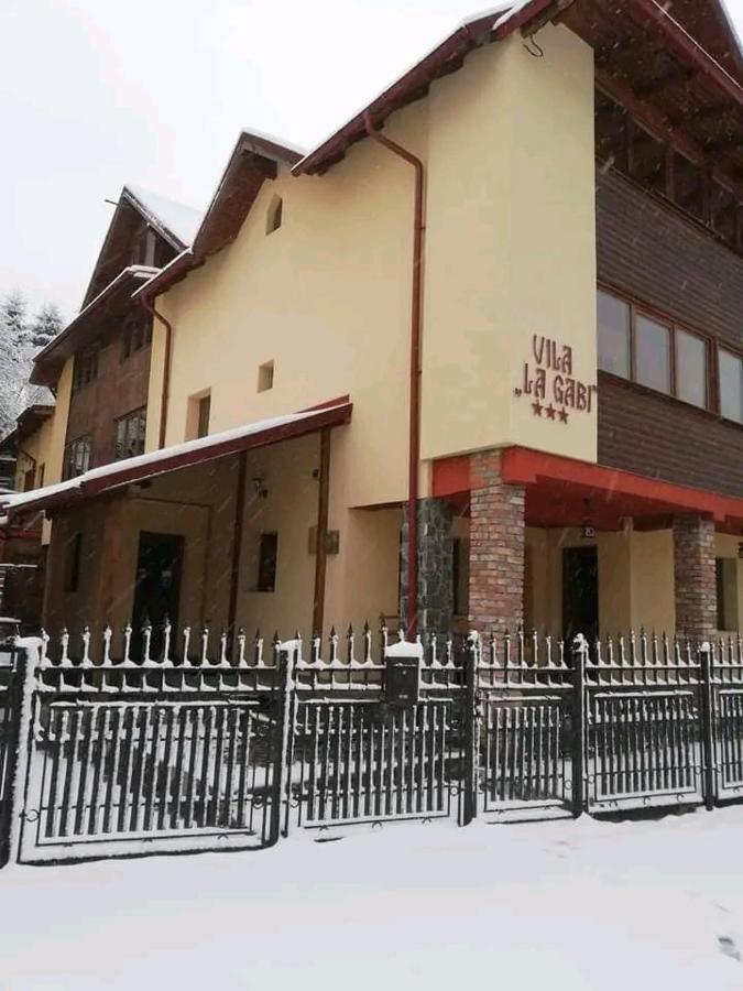 Hotel La Gabi Azuga Exterior foto